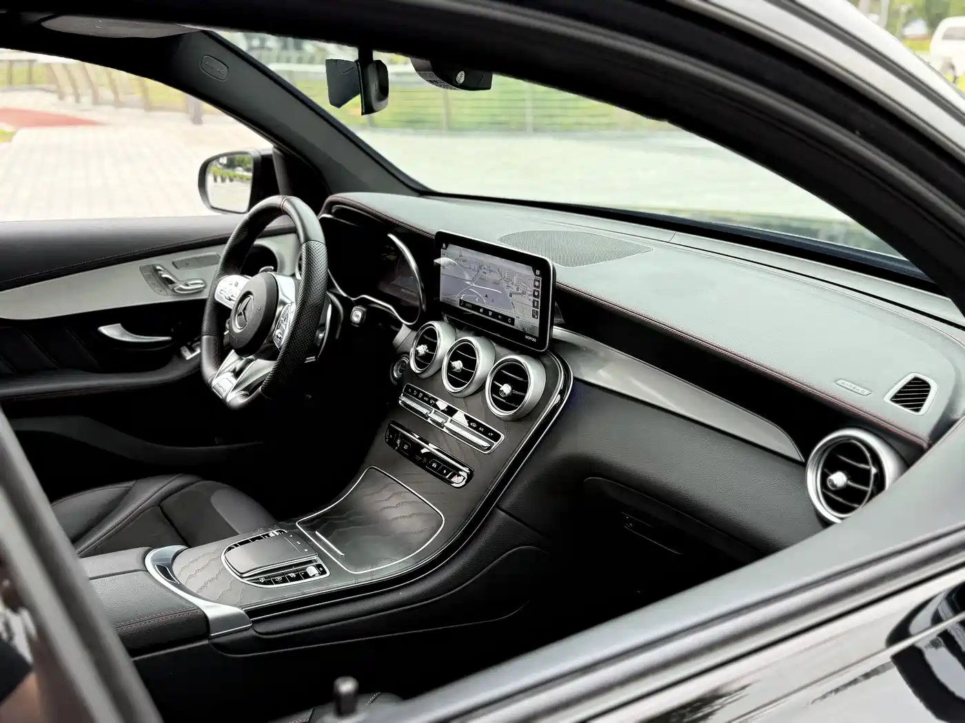 Mercedes-Benz GLC Coupe AMG 2022 AMG GLC 43 4MATIC Coupe SUV фото 9