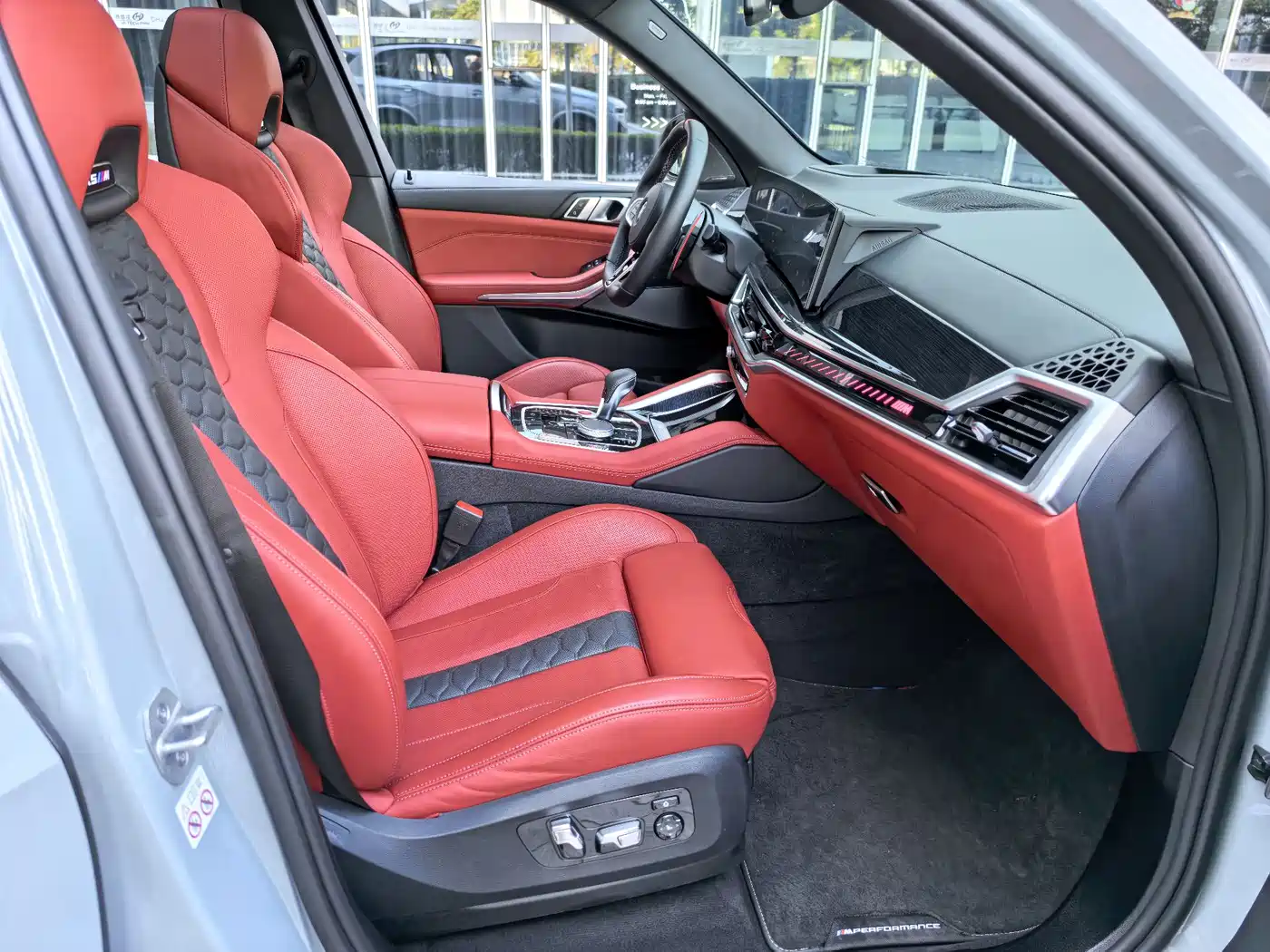 BMW X5 M 2023 Model X5 M Thunder Edition фото 34
