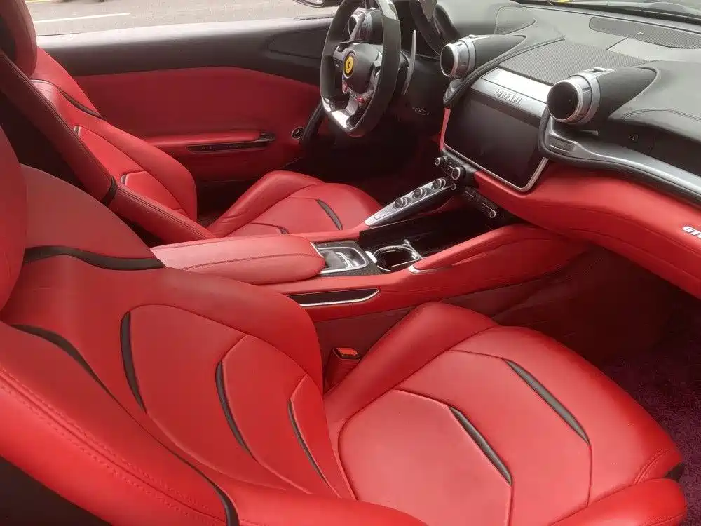 Ferrari GTC4Lusso 2020 2017 3.9T V8