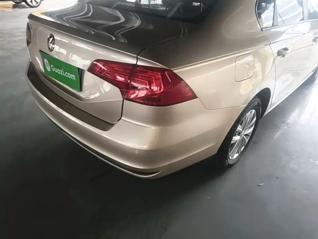 Volkswagen Bora 2018 1.5L Automatic Fashion фото 8