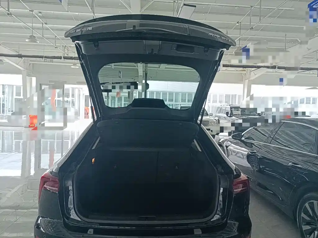 Besturn B70 2025 2025 Dragon Glory Edition 1.5T Deluxe