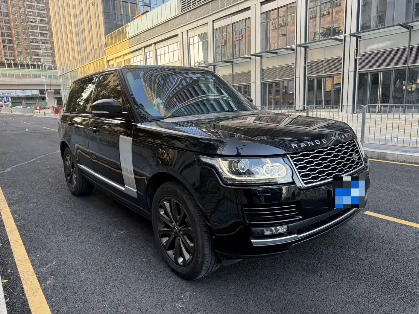 Land Rover Range Rover 2015 3.0 SC V6 Vogue фото 3