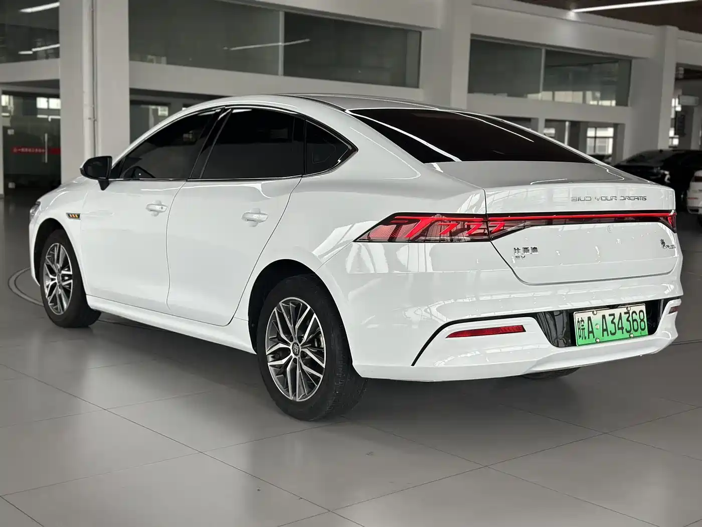 BYD Qin PLUS 2023 Champion Edition EV 420KM Leading Type фото 7