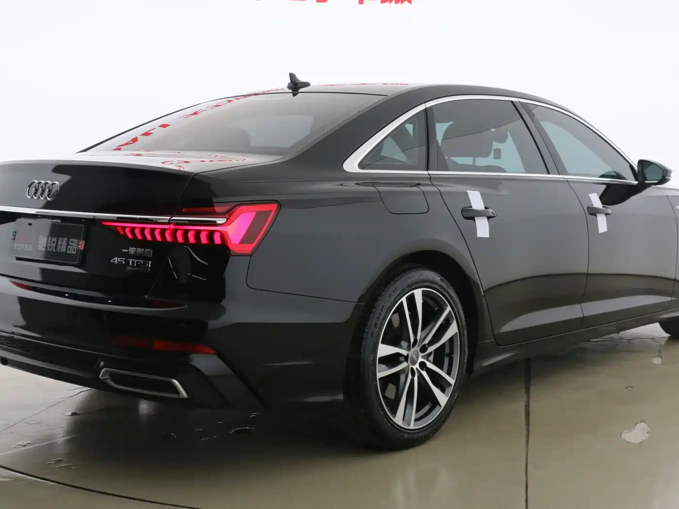 Audi A6L 2021 40 TFSI Luxury Sport фото 7