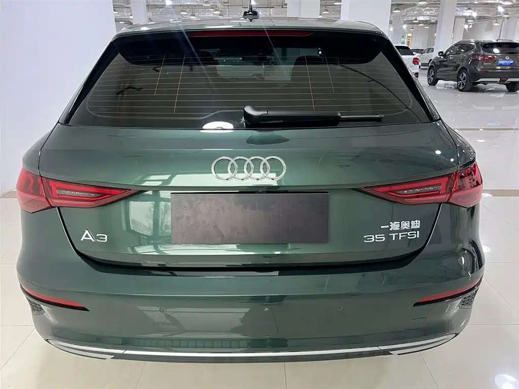 Audi A3 2023 Sportback 35 TFSI Fashion Elegance фото 5