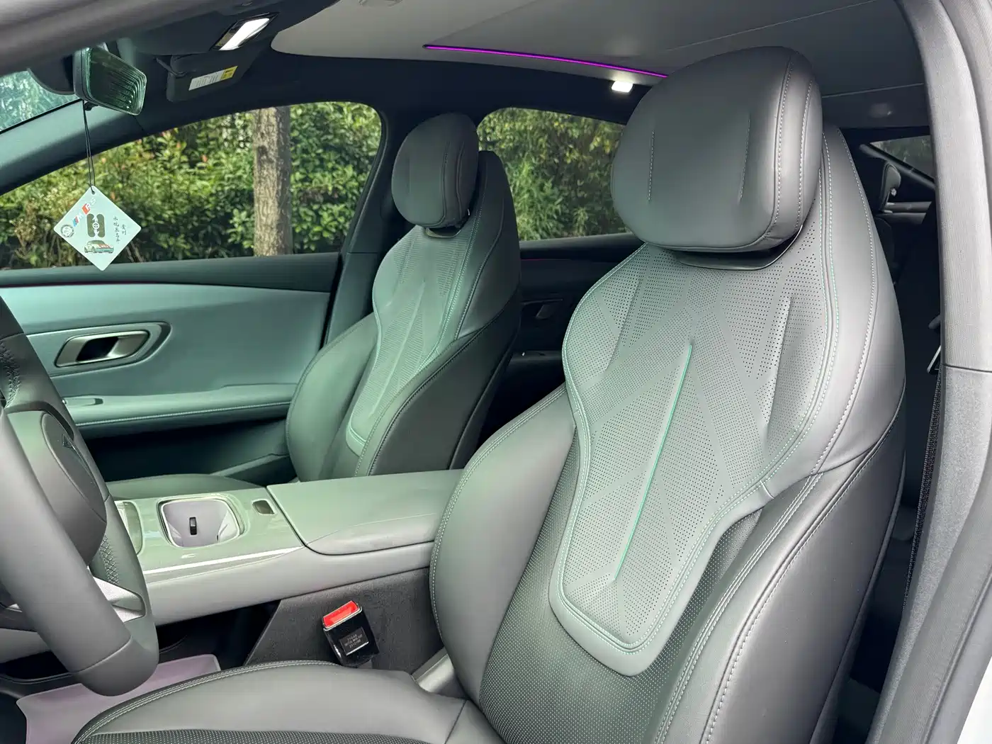 Deepal DeepBlue L06 2026 2025 Base Model