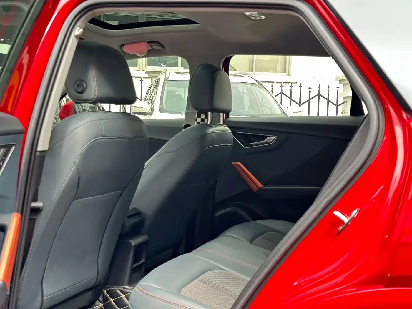 Audi Q2L 2018 35 TFSI Fashion Elegance China V фото 6