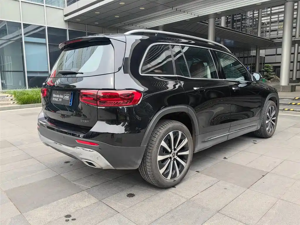 Mercedes-Benz GLB 2025 Model GLB 220 Fashion Style фото 6
