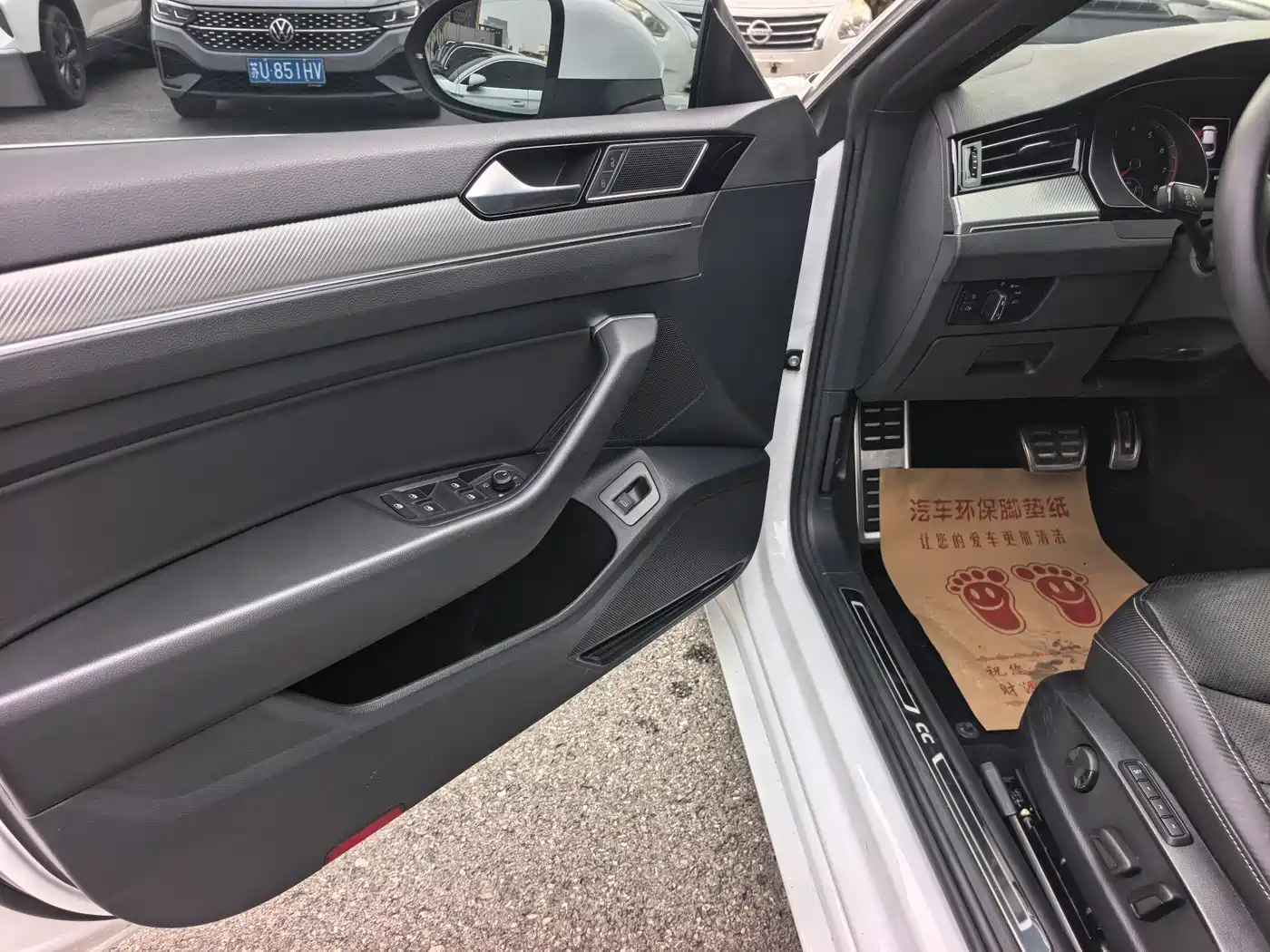 Volkswagen FAW-Volkswagen CC 2019 330TSI Charm Edition China VI фото 18
