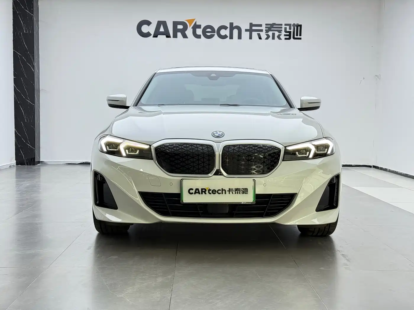 BMW i3 2025 eDrive 35 L фото 2
