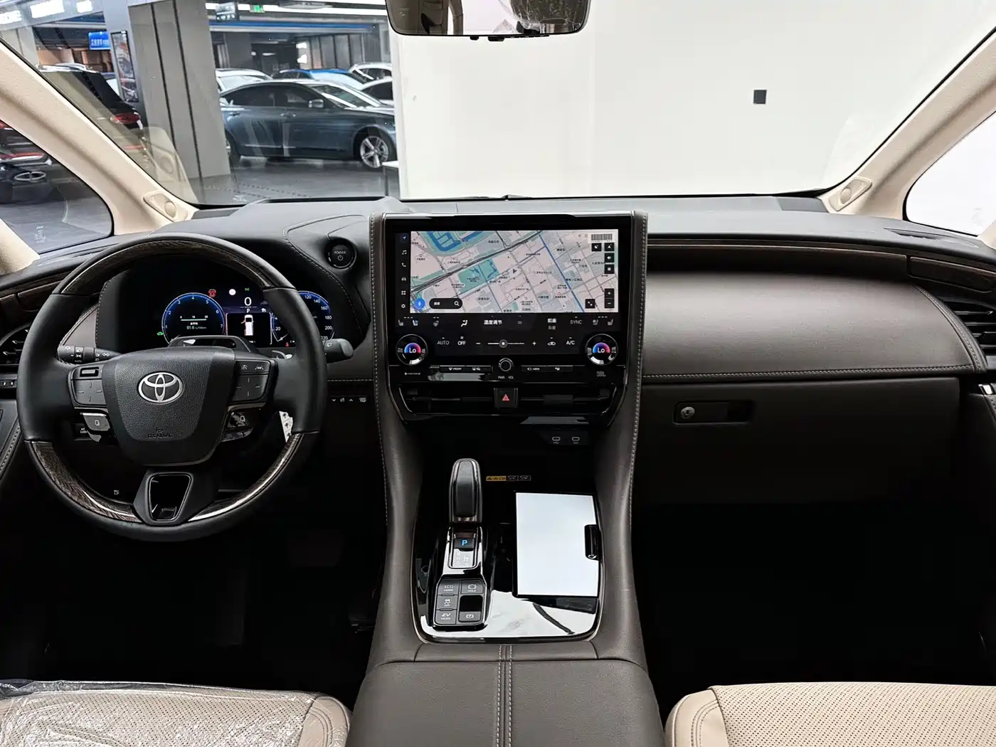 Toyota Alphard 2024 Hybrid 2.5L Prestige Edition фото 15