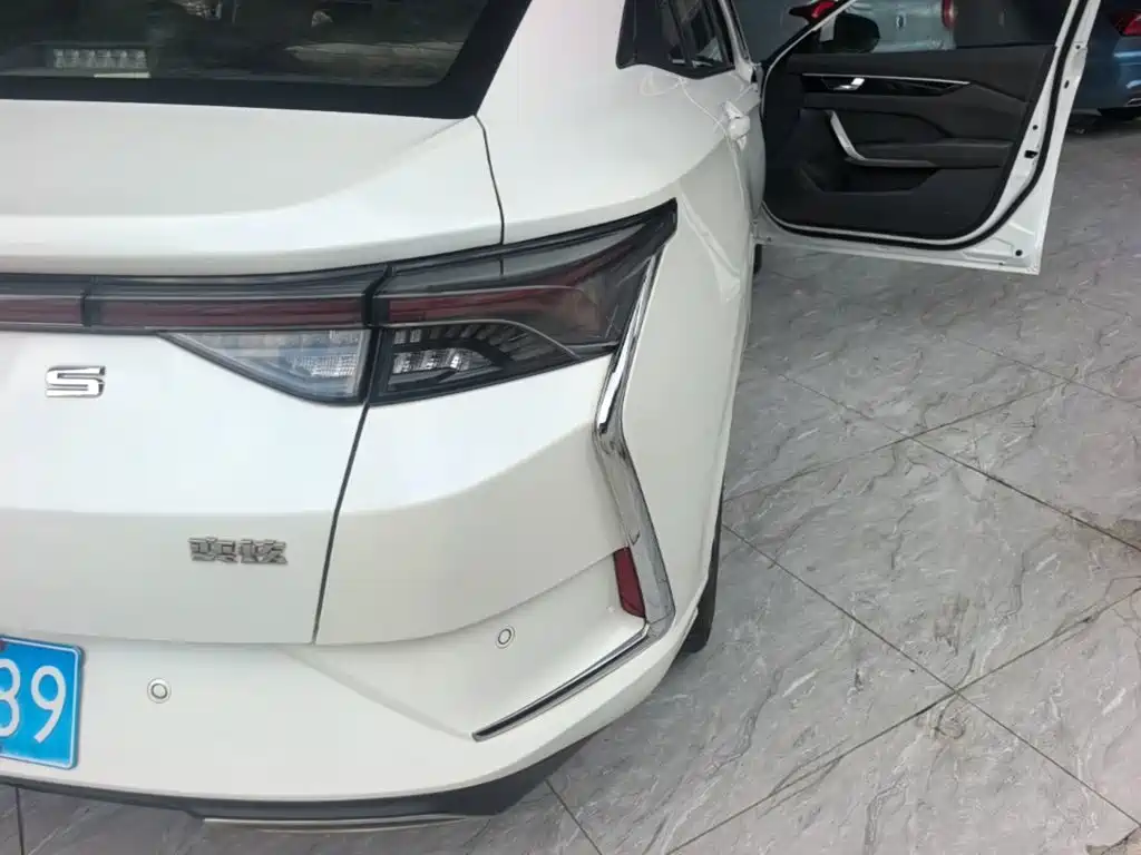 Dongfeng Aeolus Yixuan 2020 2020 230T Automatic Cool Edition
