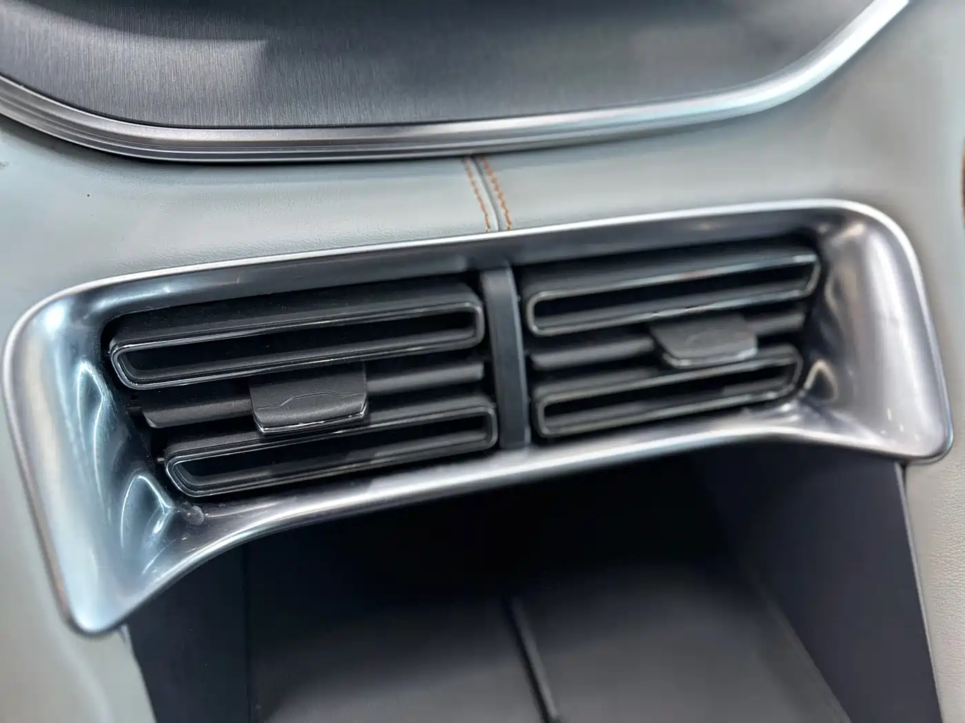 BYD Song PLUS PHEV 2023 Champion Edition DM-i 110KM Flagship PLUS фото 11