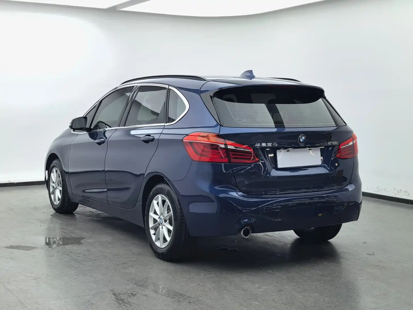 Фото 6 - BMW 2 Series Touring