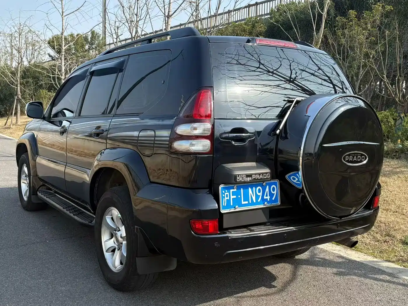 Toyota Prado 2005 4.0L Automatic GX Sport DVD Edition фото 5