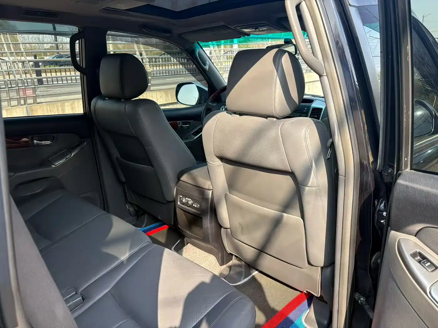 Toyota Prado 2005 4.0L Automatic GX Sport DVD Edition фото 9
