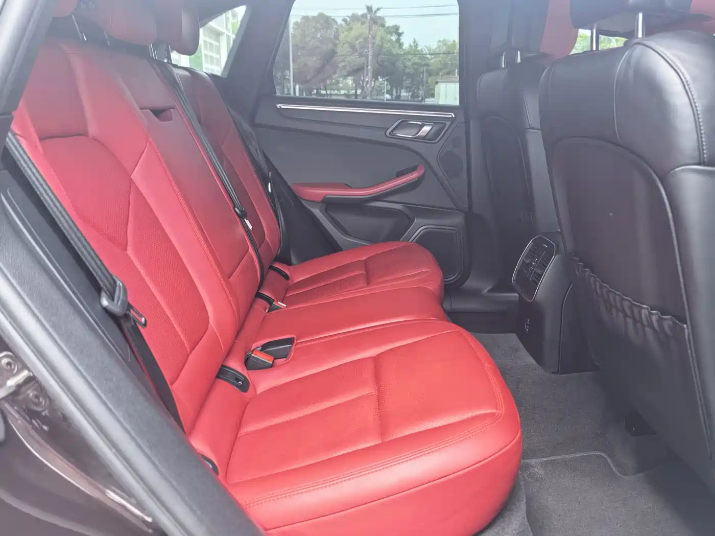 Porsche Macan 2021 Macan 2.0T фото 9