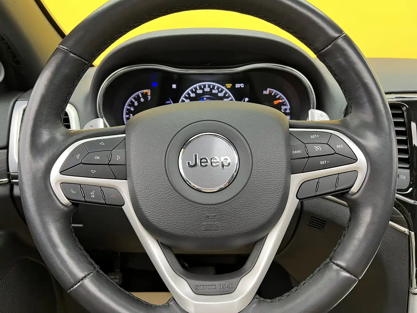 JEEP GRAND CHEROKEE (IMPORTED)