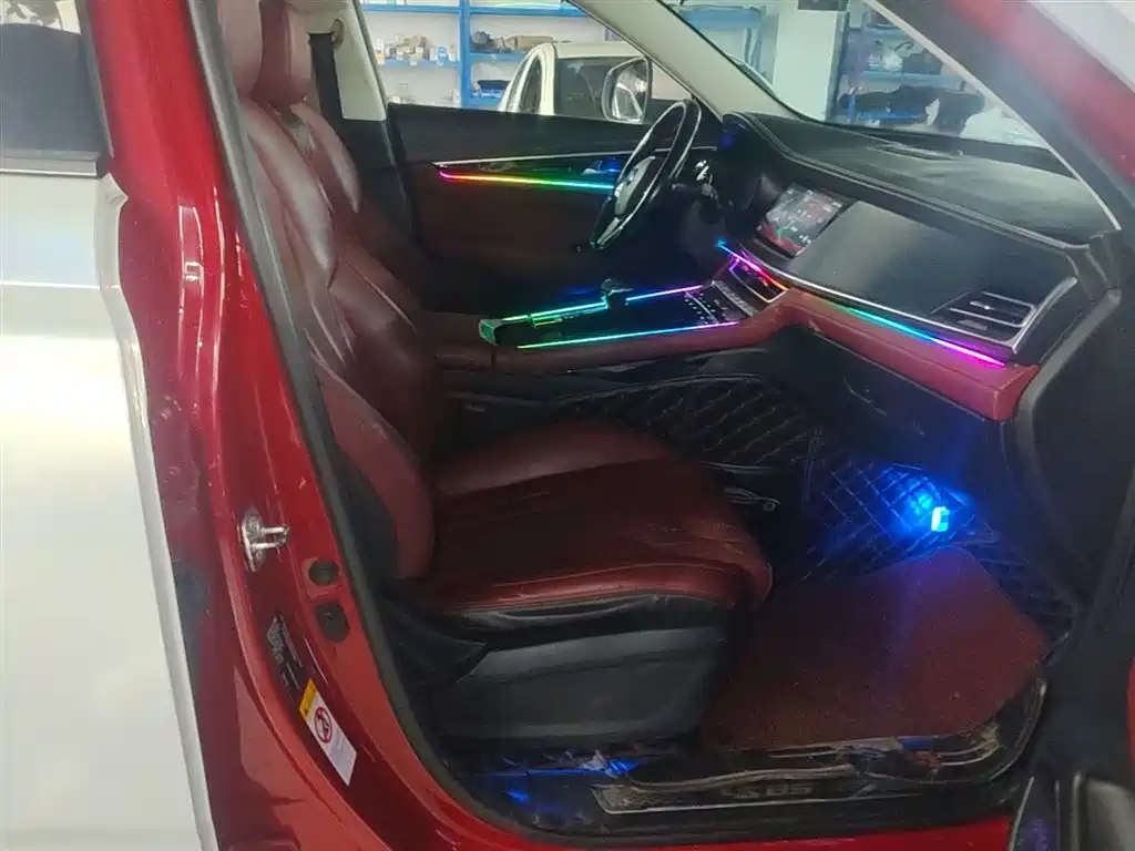 Фото 19 - Changan CS85 COUPE