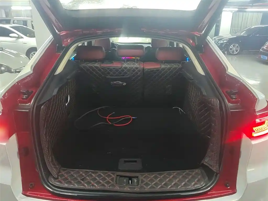Фото 15 - Changan CS85 COUPE
