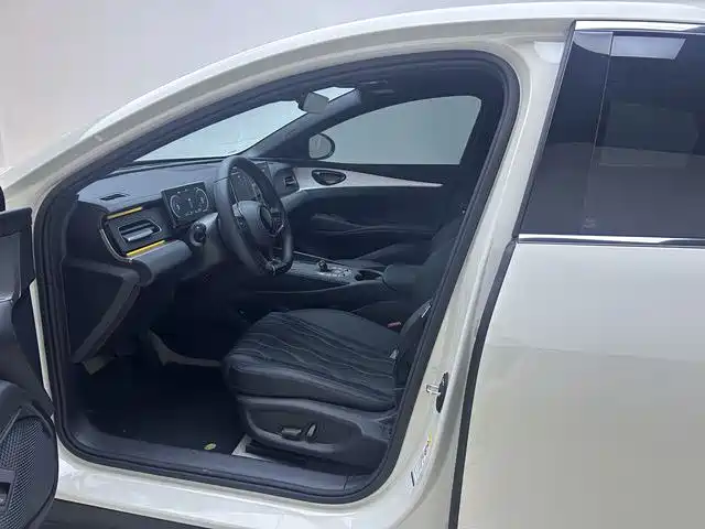 BYD Seal 06 New Energy 2024 DM-i 120KM Flagship фото 12
