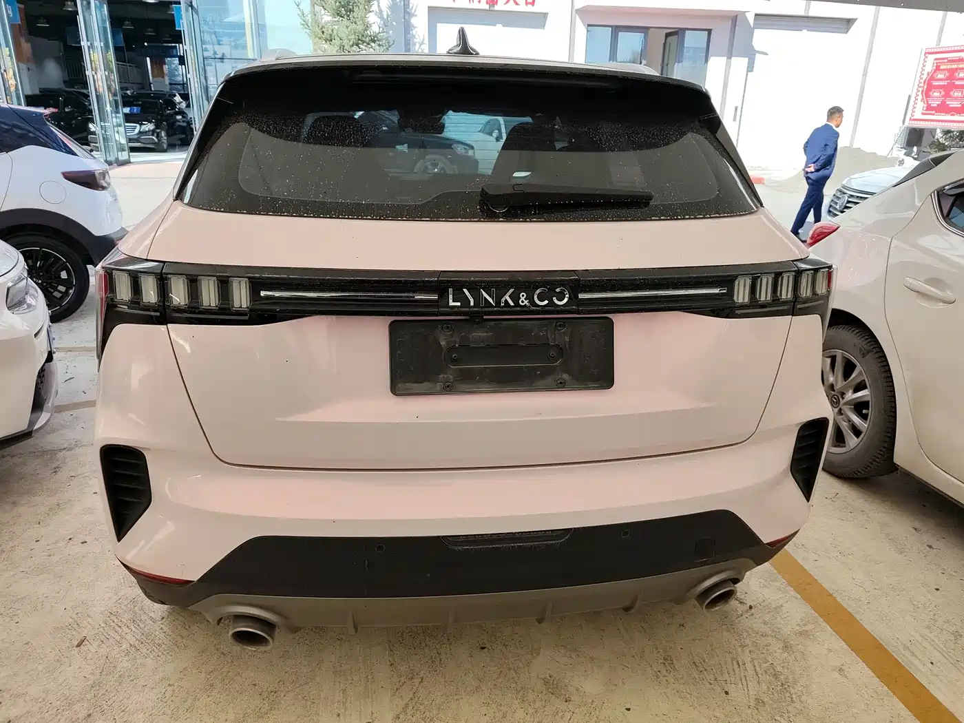 Lynk & Co 06 2020 1.5T Halo фото 9