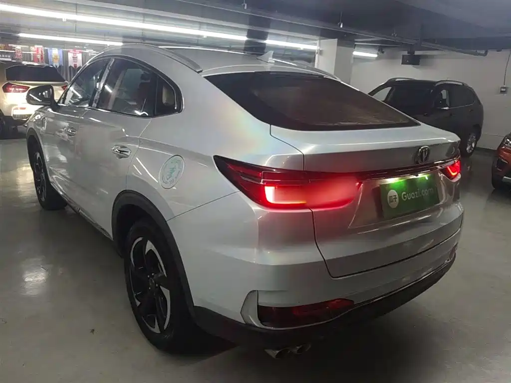 Фото 23 - Changan CS85 COUPE