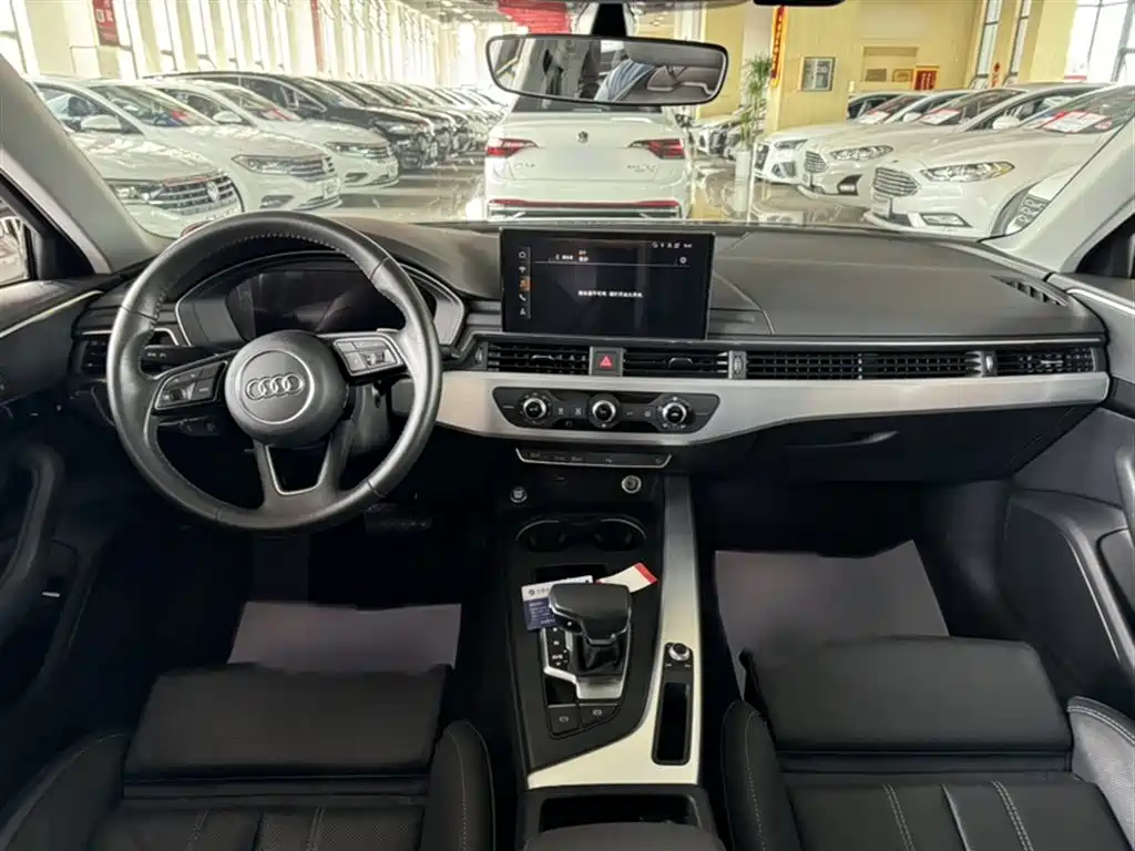 Audi A4L 2020 40 TFSI Fashion Dynamic Edition фото 8