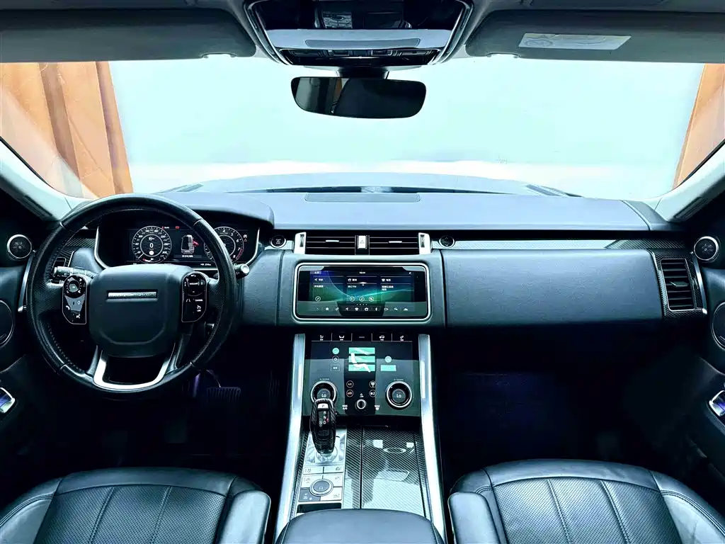 Land Rover Range Rover Sport 2021 3.0 L6 SE фото 8