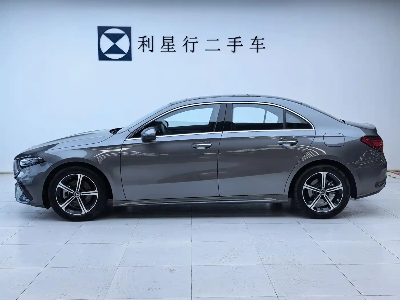 MERCEDES-BENZ CLASS A
