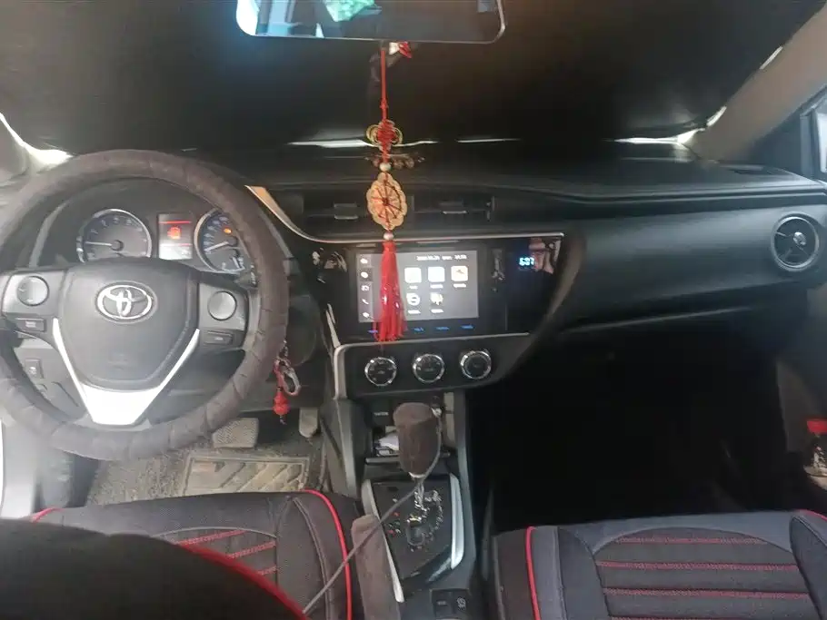 Toyota Corolla 2017 Facelift 1.2T S-CVT GL-i Leather Edition фото 12
