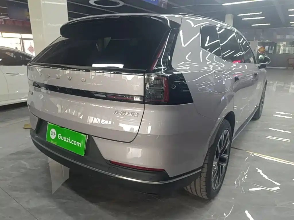 Фото 7 - Volvo XC70 Plug-in Hybrid