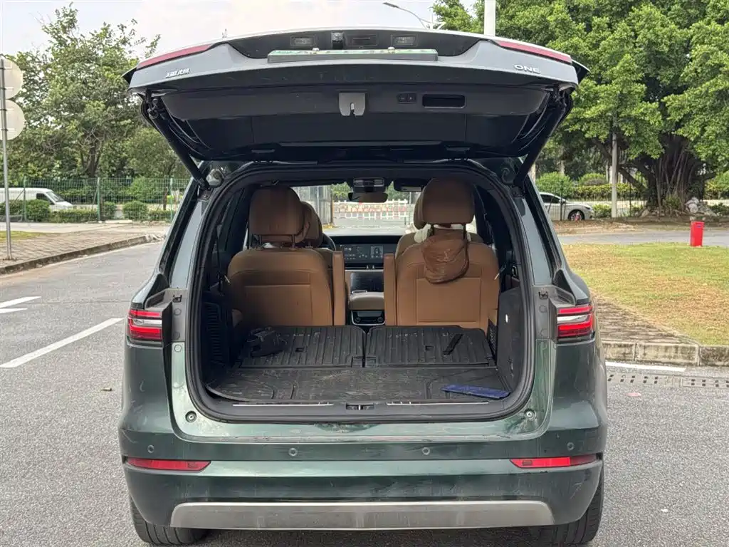 Li Auto Li ONE 2022 2020 Extended Range 6-seater