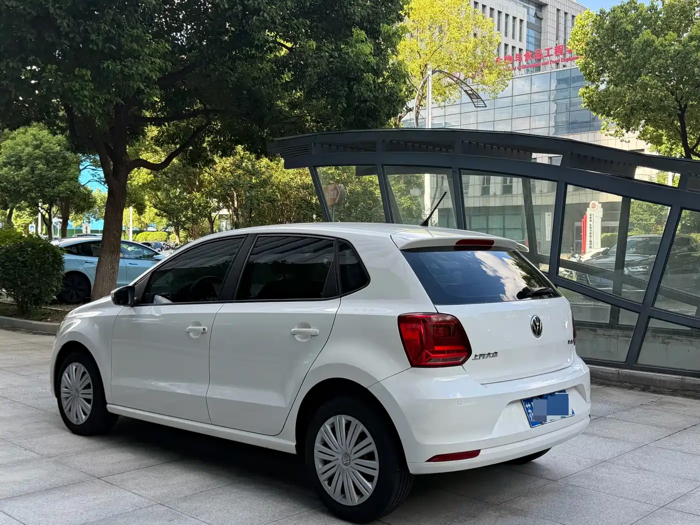 Фото 4 - Volkswagen Polo