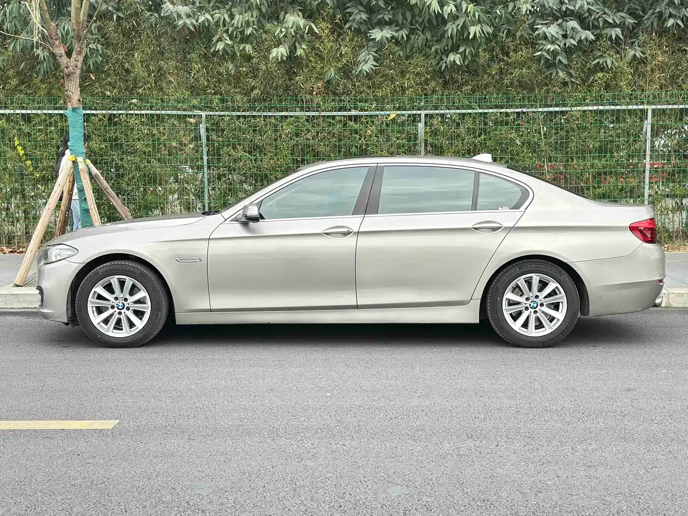 BMW 5 Series 2013 520Li Elegance фото 8