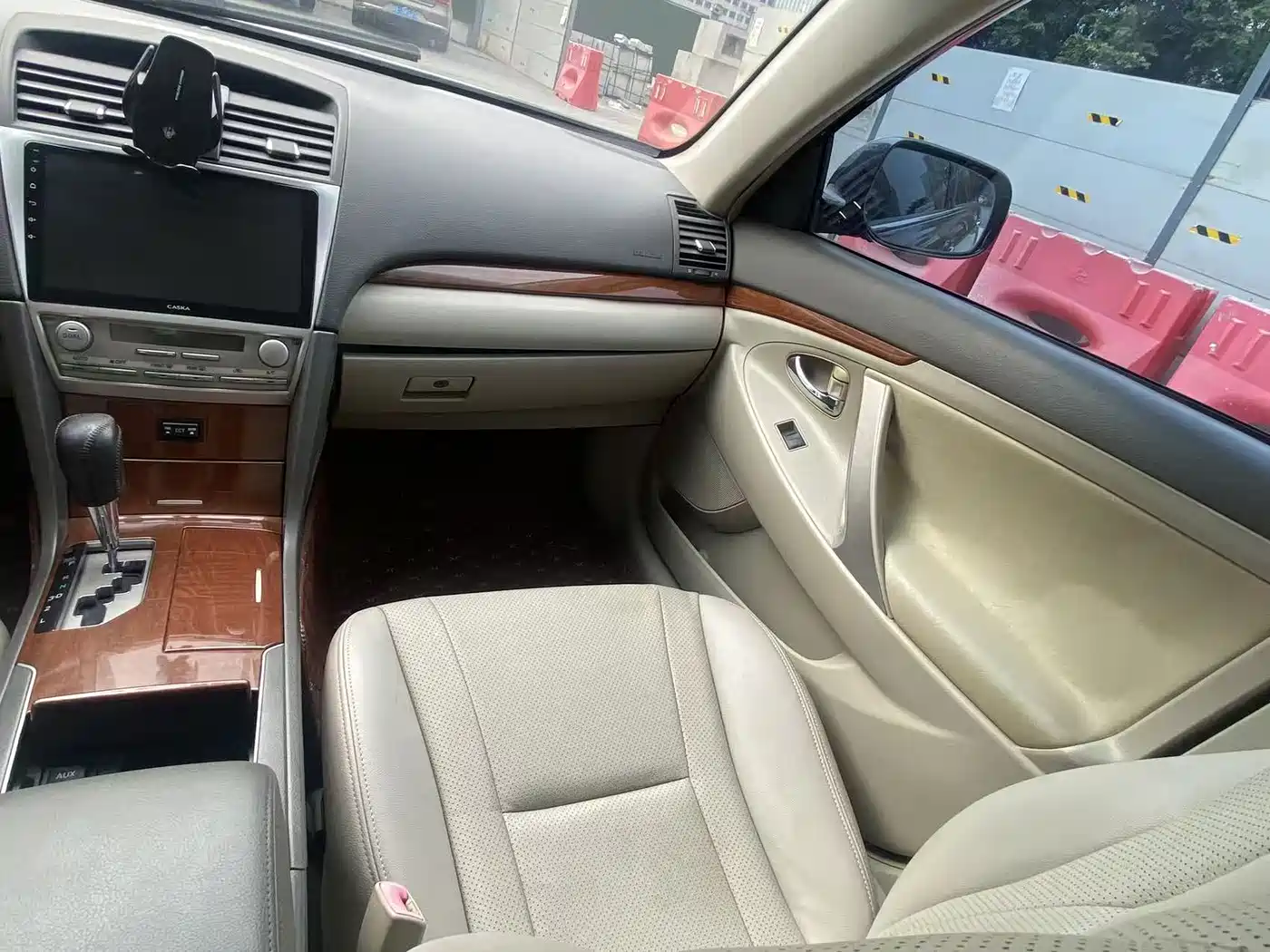 Toyota Camry 2013 200E Classic Elite Edition фото 19