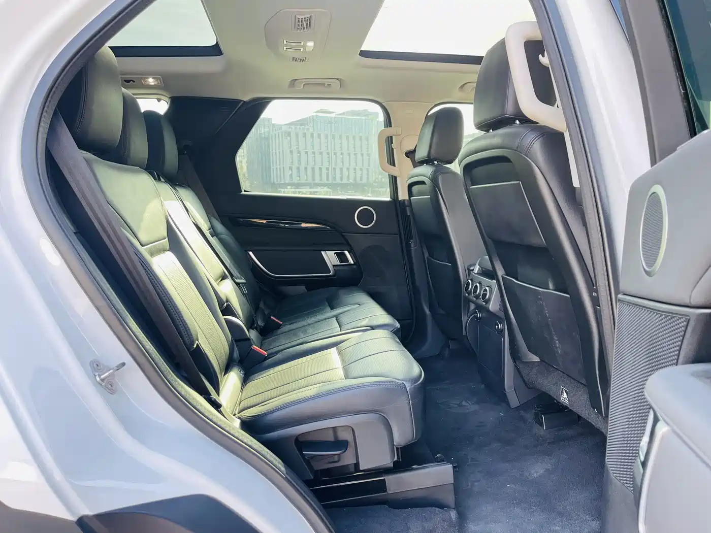 Land Rover Discovery 2020 3.0 SC V6 SE фото 13