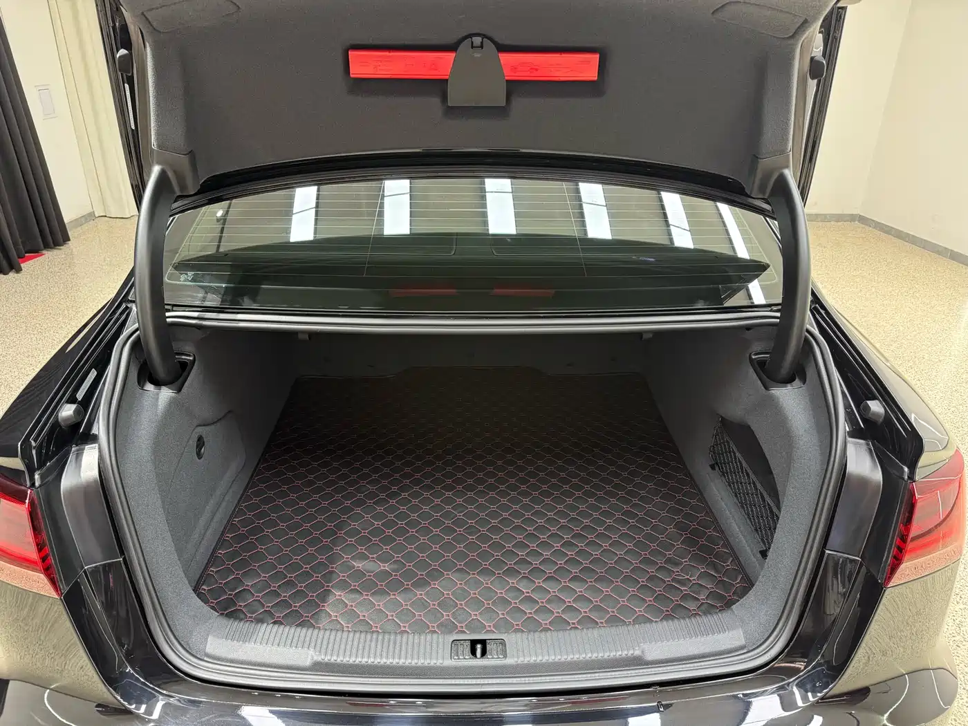 Audi A6L 2018 Model TFSI Collector's Edition фото 31