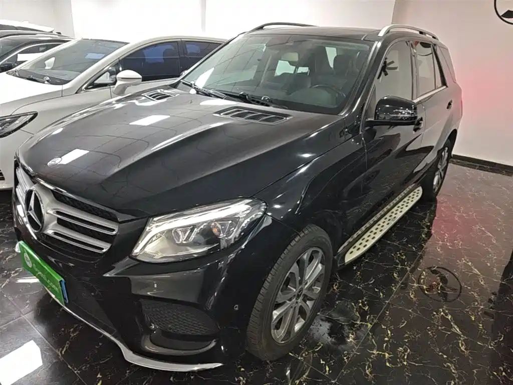 Mercedes-Benz GLE 2017 GLE 320 4MATIC Dynamic фото 2