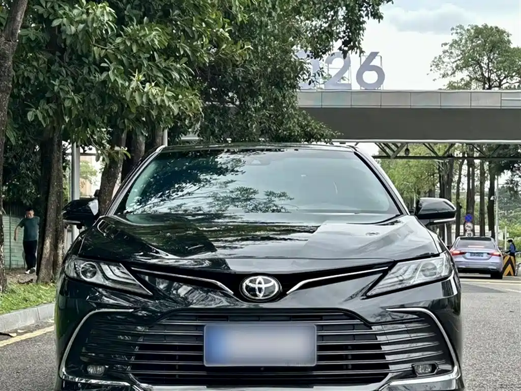 Toyota Camry 2021 2.0G Luxury Edition фото 12