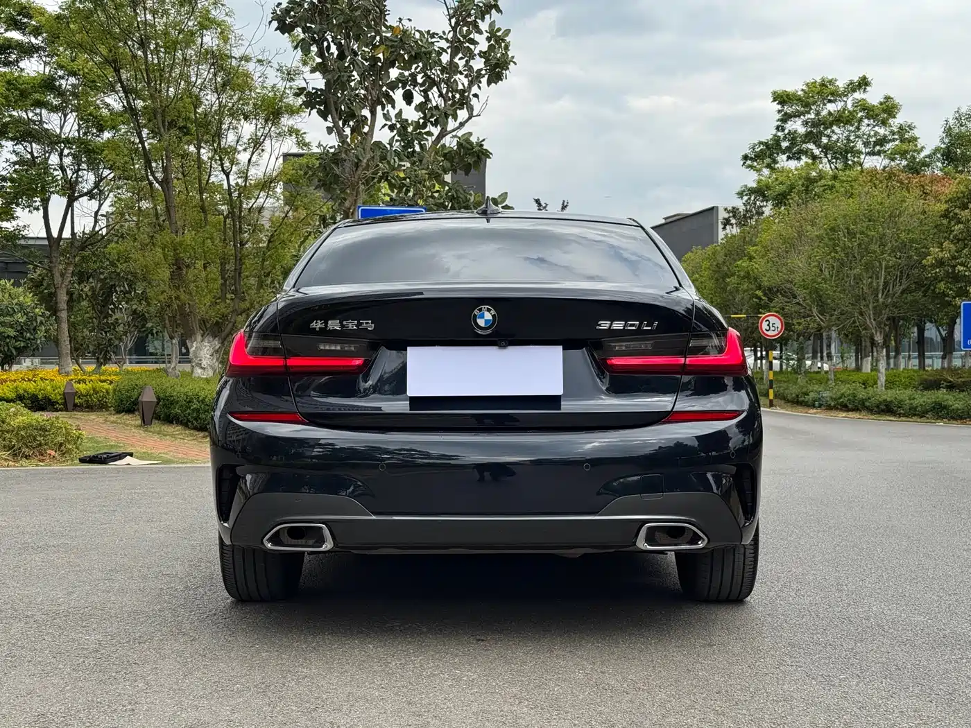 BMW 3 Series 2022 320Li M Sport Package фото 8
