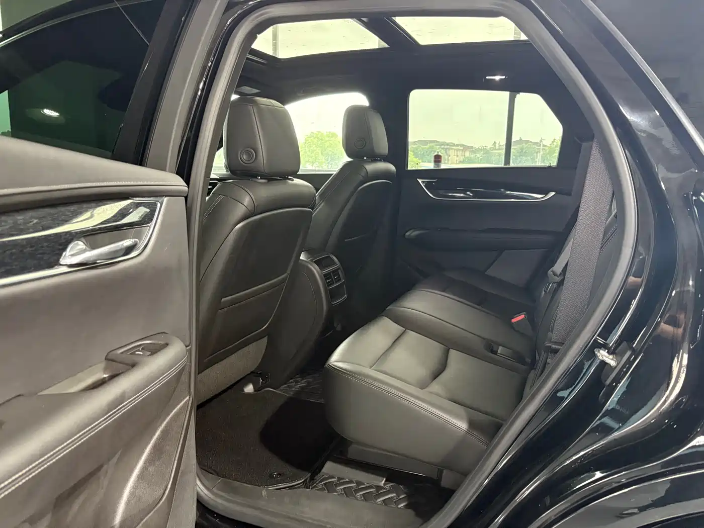 Cadillac XT5 2022 2.0T 2WD Luxury фото 7