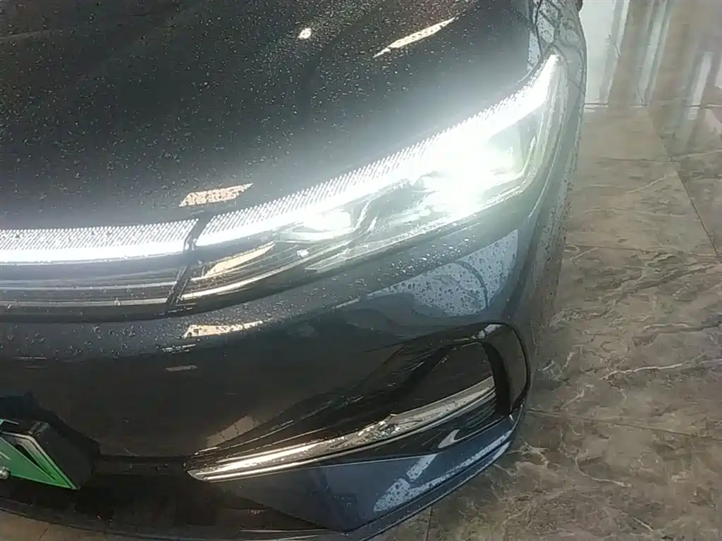 Geely Galaxy Galaxy A7 2025 EM-i фото 18