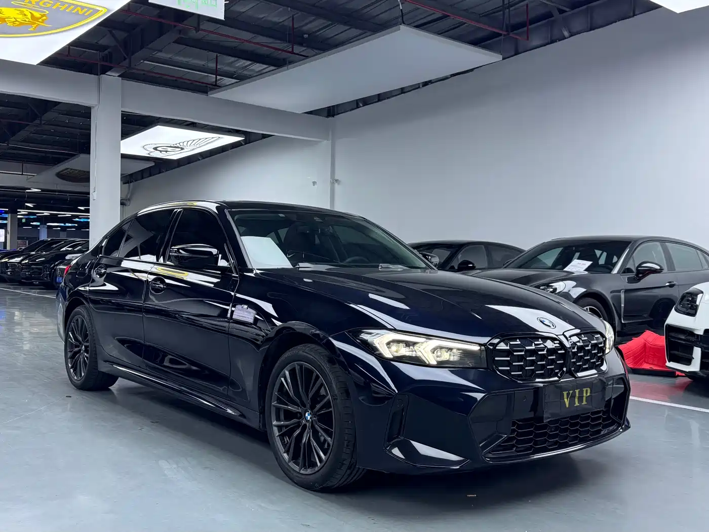 BMW 3 Series 2023 325Li M Sport Black Night Package фото 3