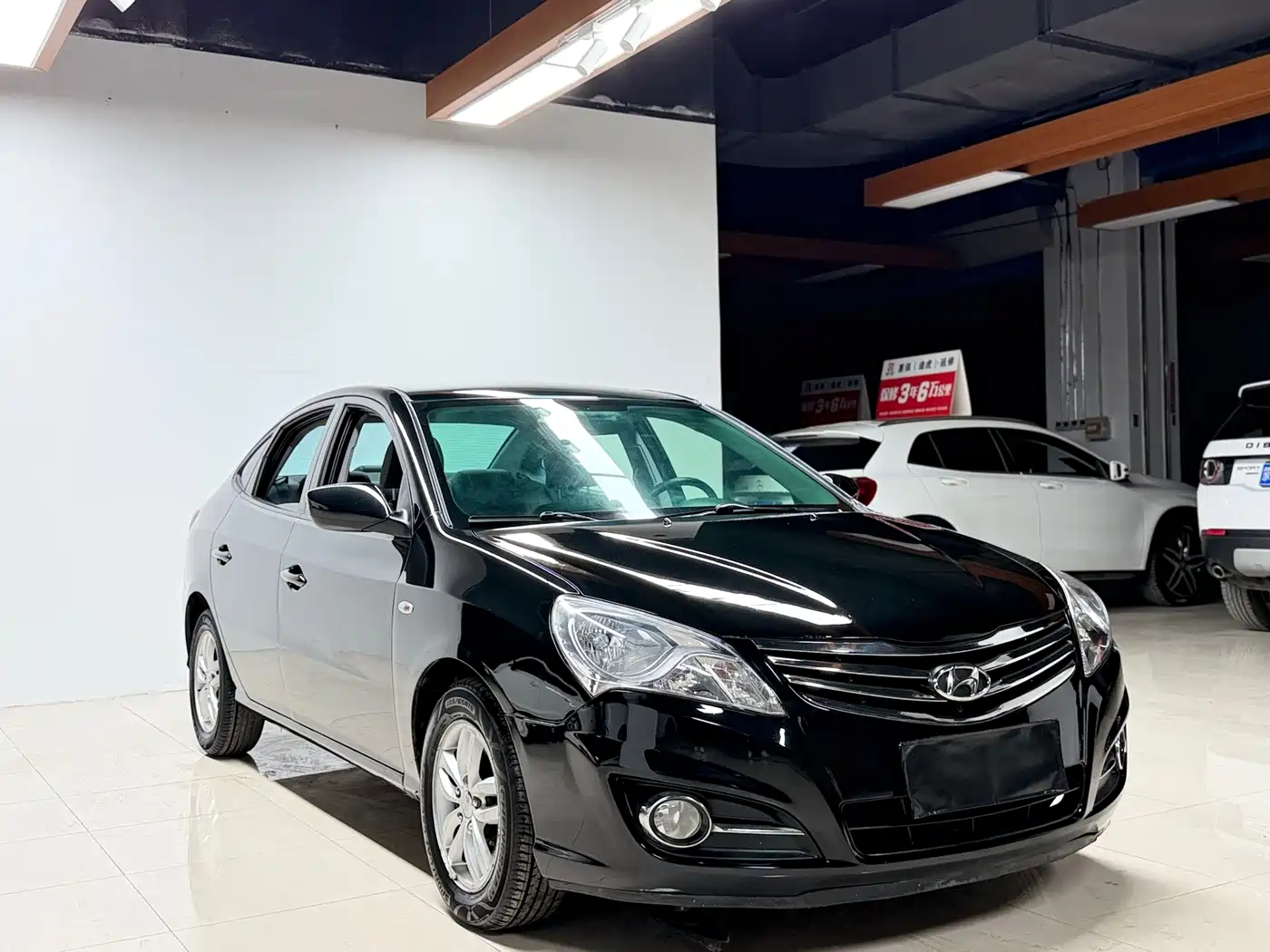 Hyundai Elantra 2011 1.6L Automatic Comfort фото 3