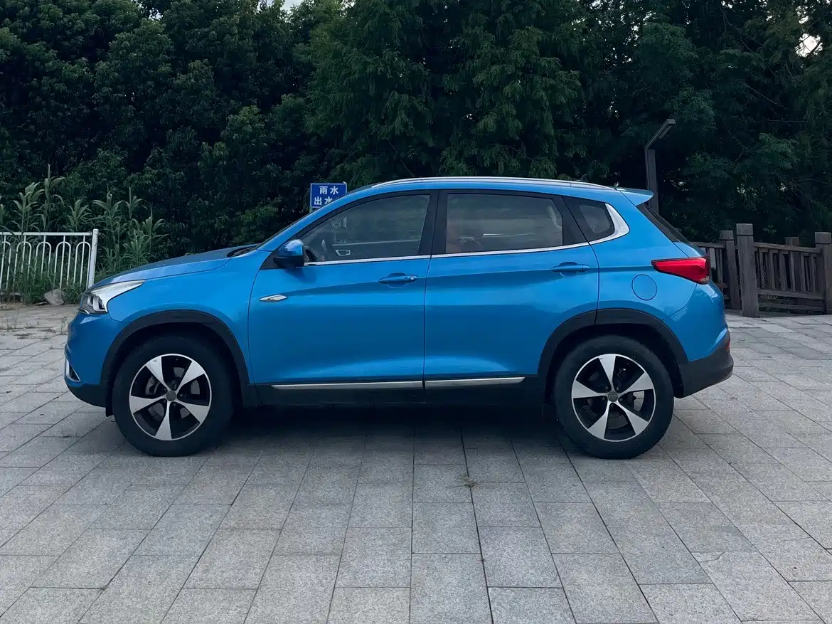 Chery Tiggo 7 2016 2016 2.0L CVT Premium Edition