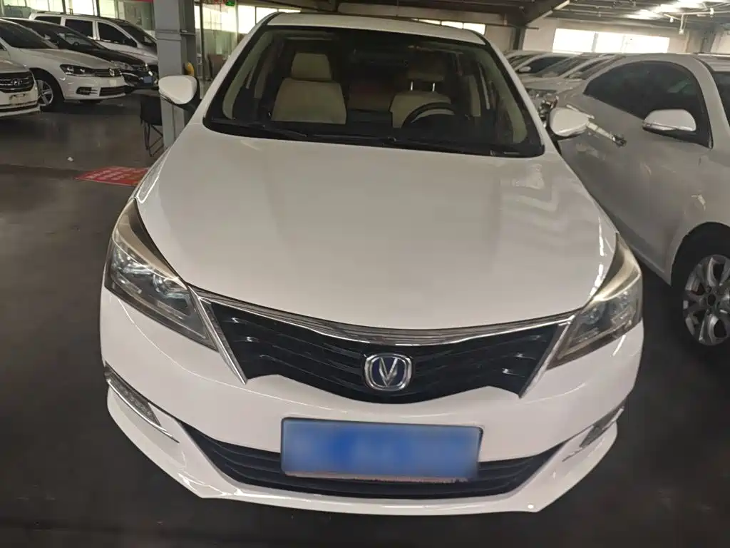 Changan Yuexiang V7 2017 2016 1.6L Auto Joy Version China V
