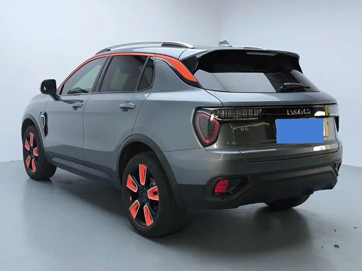 Lynk & Co 01 2019 2.0T 2WD Shine Pro Version China VI фото 8