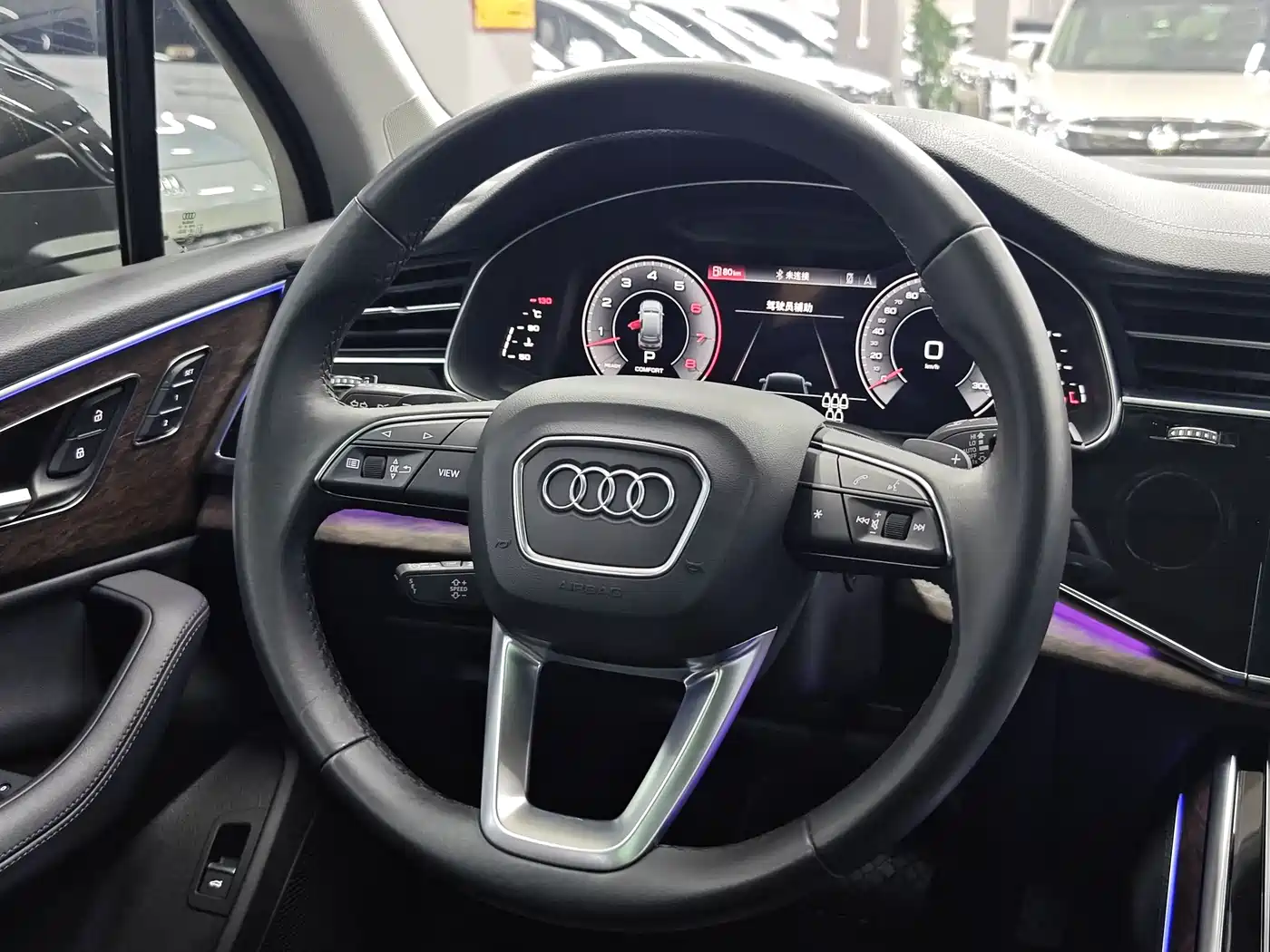 AUDI Q7