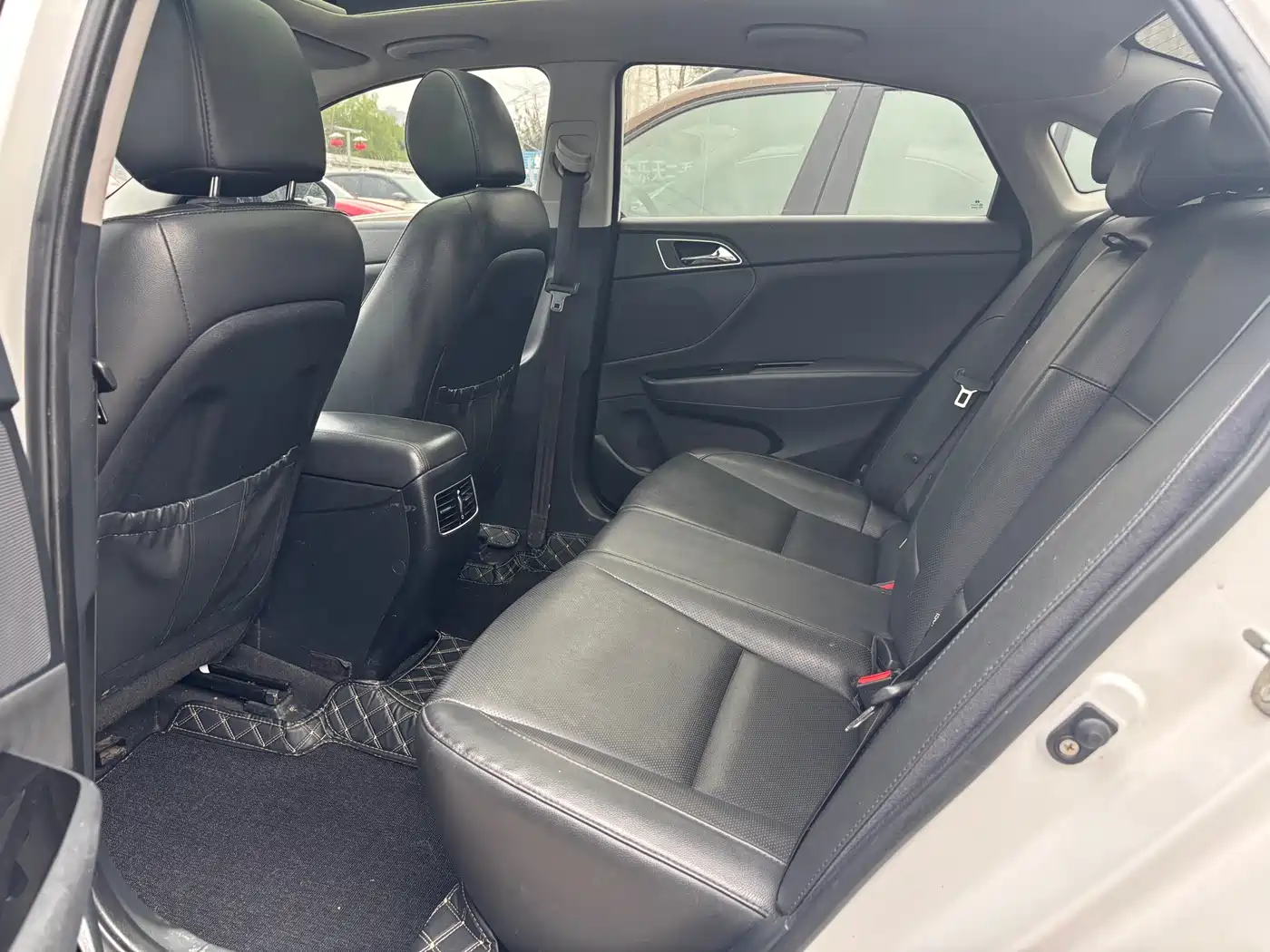 HYUNDAI NAME PICTURE